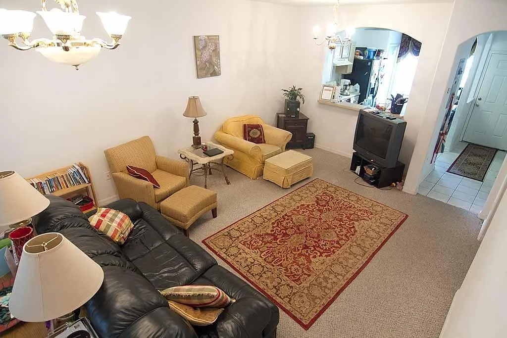 2 bed, 2.5 bath, 1696 sqft, $1,850 — Photo 4