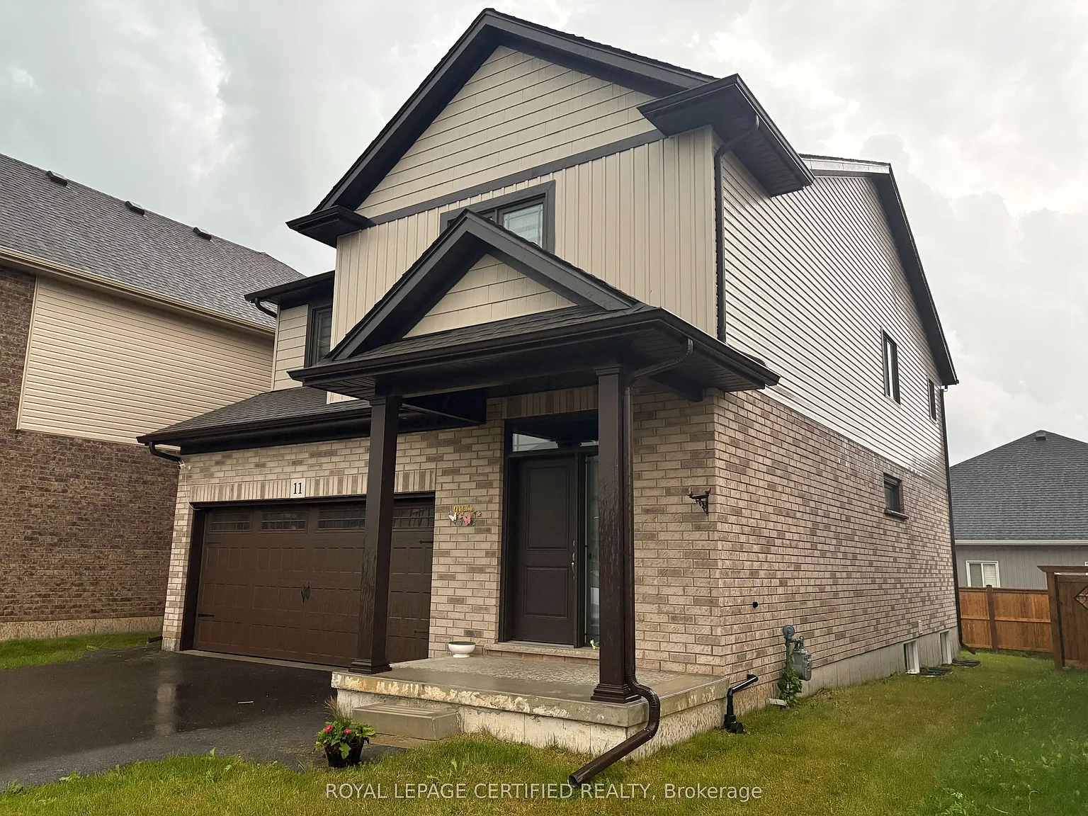 4 bed, $2,900 — Photo 2