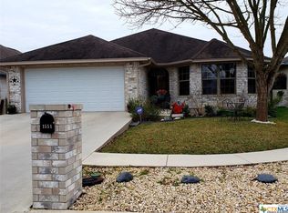 1551 Goldensage Dr, Seguin, TX 78155