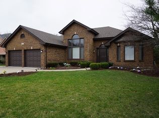 15144 Orchard Trl, Lemont, IL 60439