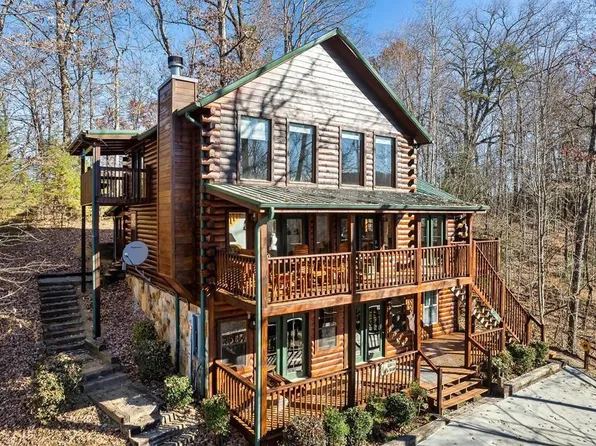 1553 Oldham Springs Way, Sevierville, TN 37876