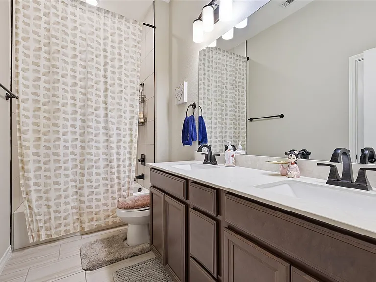 616 Lake Cove Dr — Photo 28