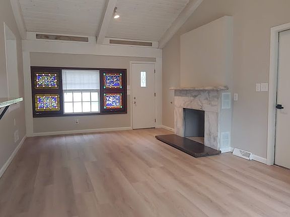 3rd image of 4425 N 105th St