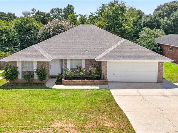 5197 Whitehurst Ln, Crestview, FL 32536
