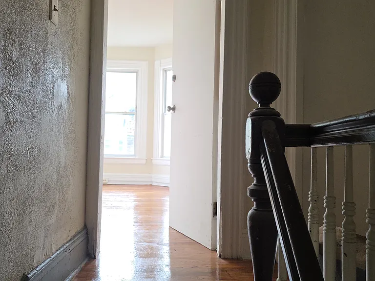 769 Beechwood Ave #2 — Photo 18