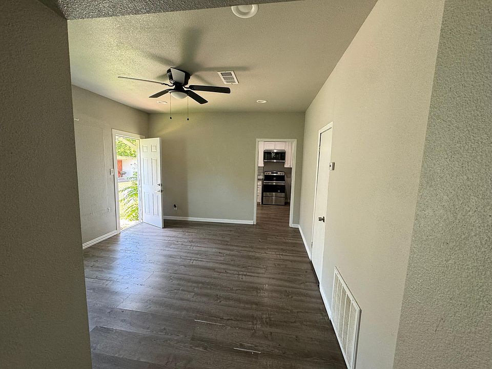 1207 Arp St #1, Commerce, TX 75428 | Zillow