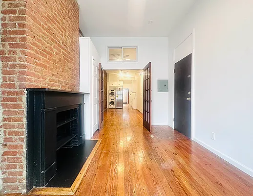 Rented by Bedford 6 Real Estate | media 6