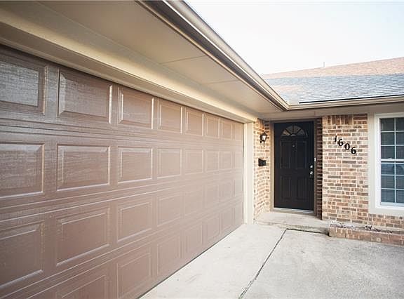 5th image of 1606 Cecil Dr