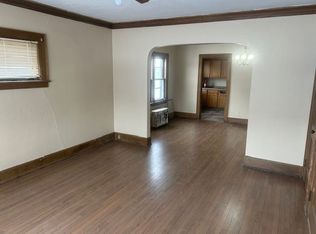 1609 17th Ave APT 2E, Rockford, IL 61104