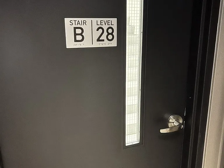 1 Yorkville Ave #2810 — Photo 8