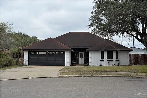 2714 N Blue Ridge Dr Photo 1