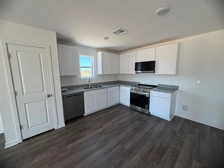 9478 Branded Dr — Photo 16