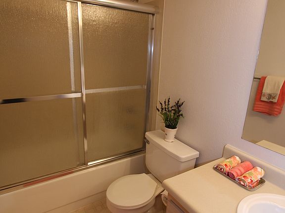 3rd image of 19230 Forest Park Dr NE APT L241