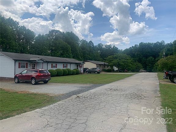 3rd image of 5850 Bertie Ave
