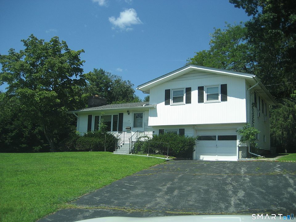 1st image of 17 Deerbrook Road