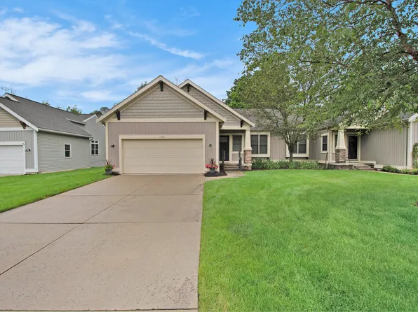 3255 Stormy Creek Dr SE, Kentwood, MI 49512
