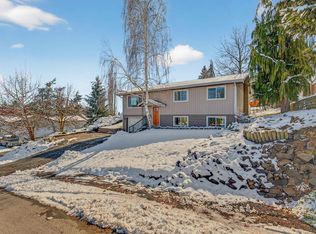 607 W Hazel St, Genesee, ID 83832