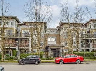 193 Aquarius Mews #1706A, Vancouver, BC V6Z2Z2