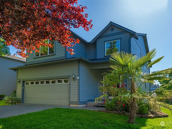 2nd image of 2708 19th Street Pl SW