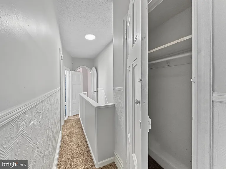 2023 N Gratz St — Photo 13