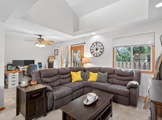 950 120th Ln NW, Coon Rapids, MN 55448