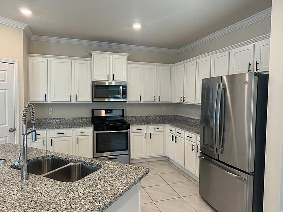 5th image of 439 Coastline Way