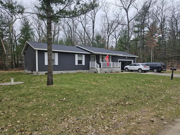 687 W Cherry Rd, Twin Lake, MI 49457