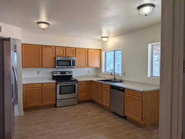 (undisclosed Address), Glendale, AZ 85307