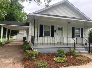 903 1st St, Tuscumbia, AL 35674