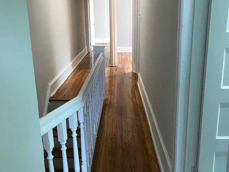 5132 Locust St — Photo 8