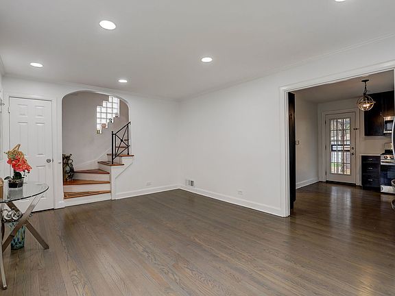 5th image of 8611 Monticello Ave