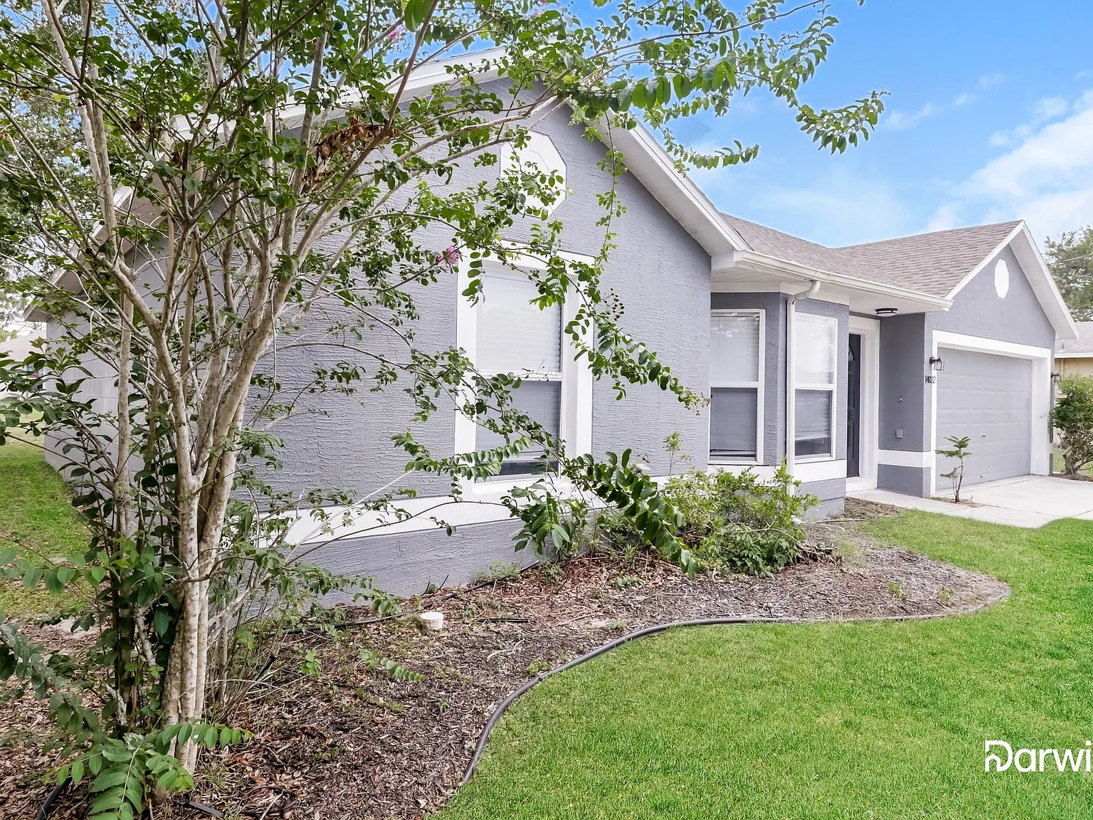 3 bed, 2.0 bath, 1347 sqft, $1,775 — Photo 2