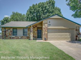 1500 S Cypress Ave W, Broken Arrow, OK 74012