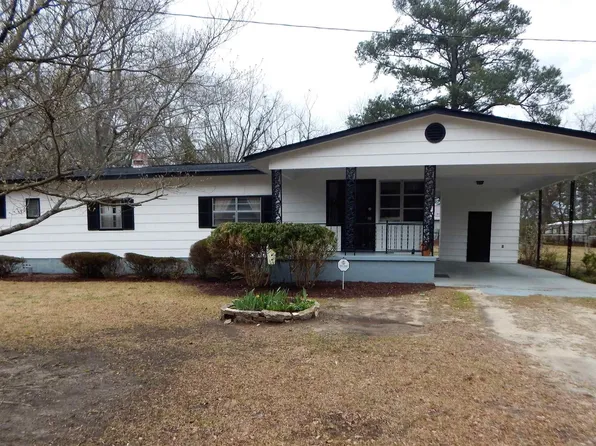 68 Baker St, Lugoff, SC 29078