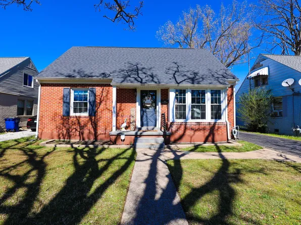 2557 Clay St, Paducah, KY 42001