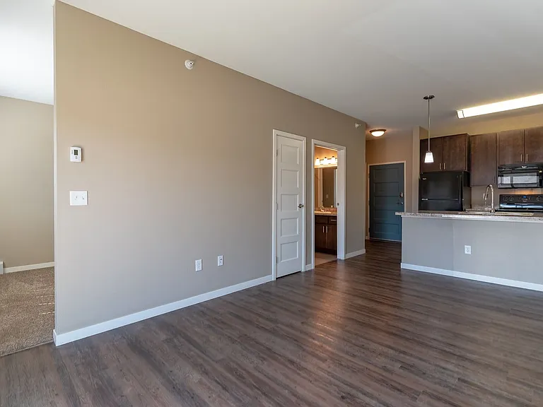 Latitude Apartments — Photo 14