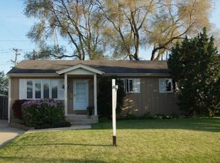 603 Hamrick Ave, Romeoville, IL 60446