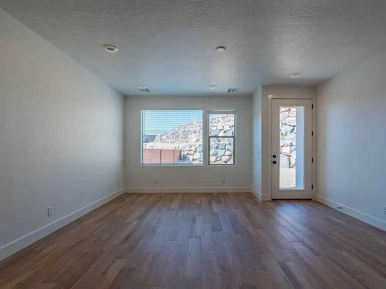 795 N Via Modelo Cir — Photo 25