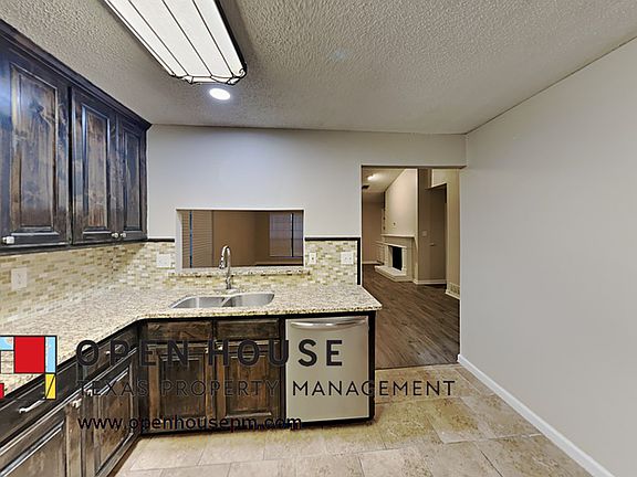 4th image of 4208 Staghorn Cir S