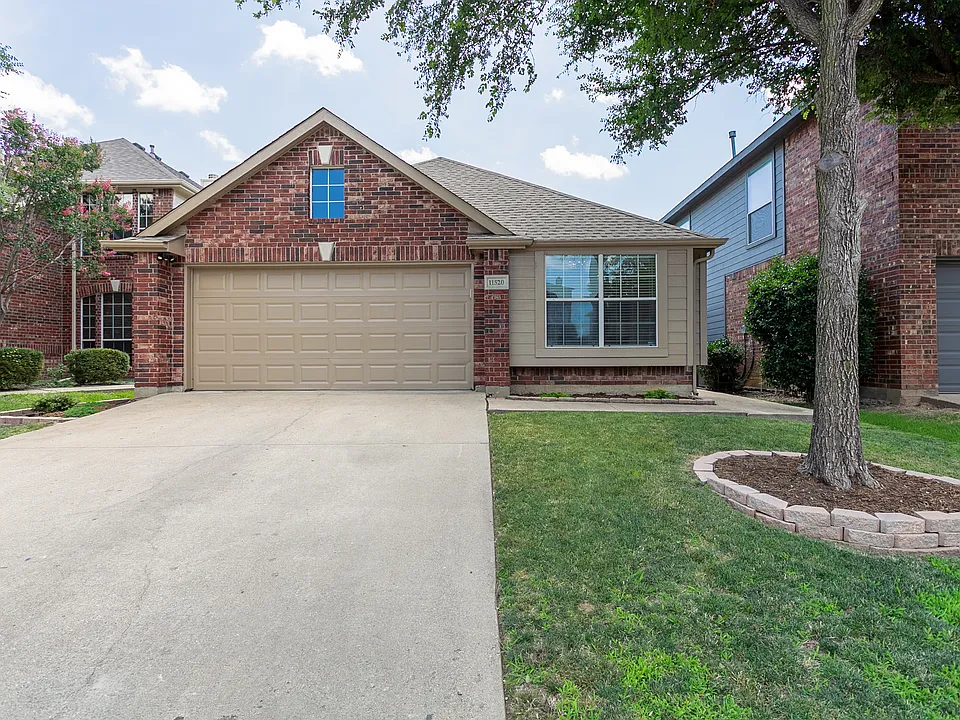 11520 Gloriosa Dr