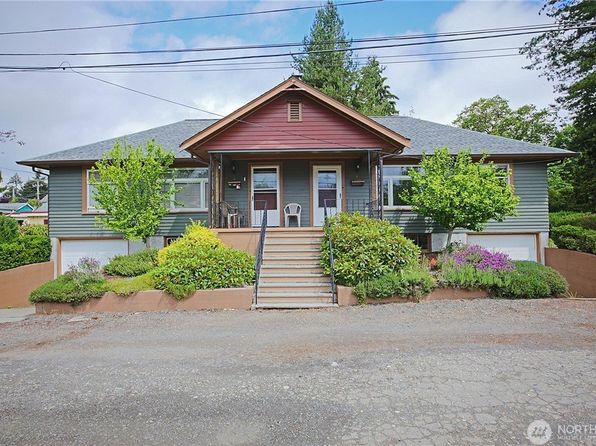 4 Webster Pl