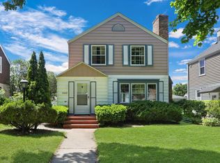 3335 S Taylor Ave, Milwaukee, WI 53207