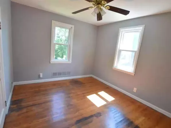 1006 Willey St, Morgantown, WV 26505