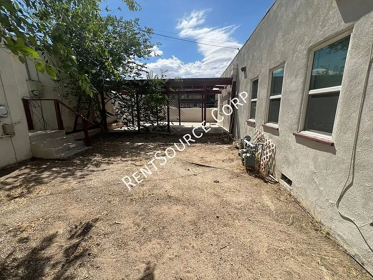 100 E Fredricks St #V — Photo 27