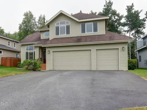 17664 Shasta Cir, Eagle River, AK 99577