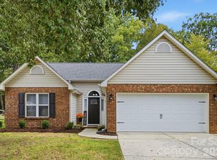 236 Forest Pond Rd, Kannapolis, NC 28083