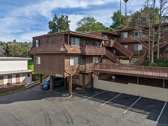 5th image of 12403 Julian Ave Unit 206
