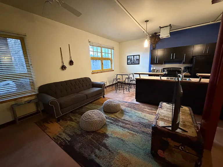2600 Montana Ave — Photo 32