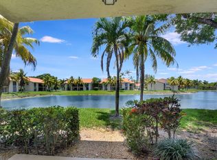 1495 Lake Crystal Dr APT B, West Palm Beach, FL 33411