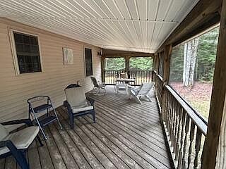 2nd image of 135 Ten Road